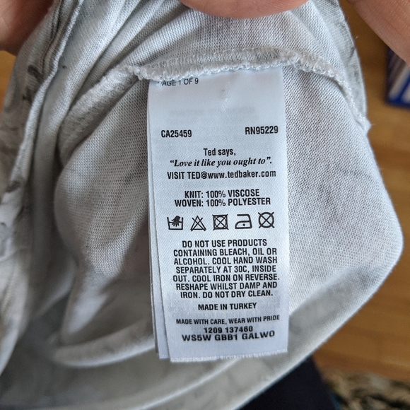 Ted Baker Print Tee - Picture 5 of 5